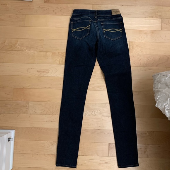 Abercrombie and Fitch Jeans - Picture 3 of 6